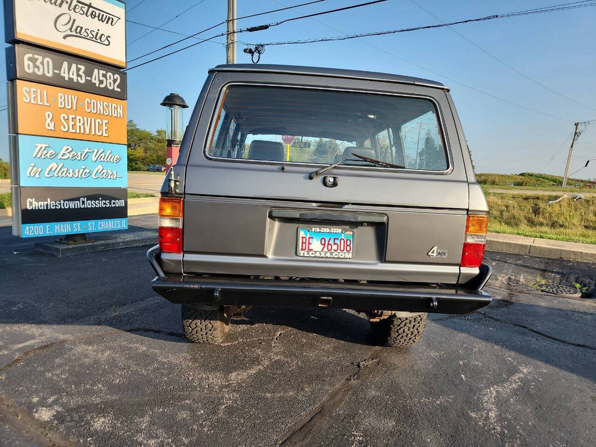 1988 Toyota Land Cruiser Base 4dr 4WD SUV - photo 9