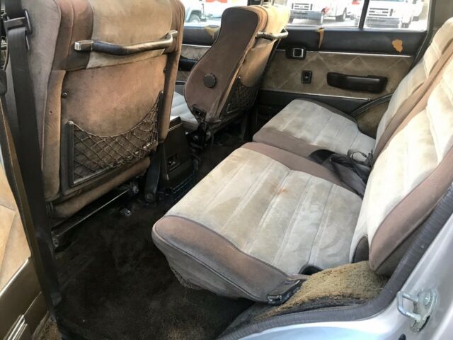 1988 Toyota Land Cruiser HJ61 - photo 11