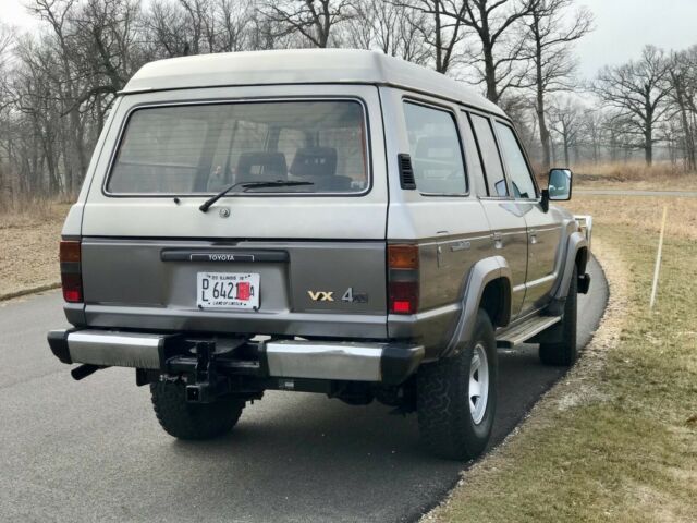 1988 Toyota Land Cruiser HJ61 - photo 7
