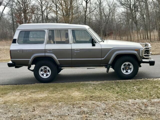 1988 Toyota Land Cruiser HJ61 - photo 8