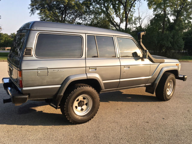 1988 Toyota Land Cruiser HJ61 - photo 8
