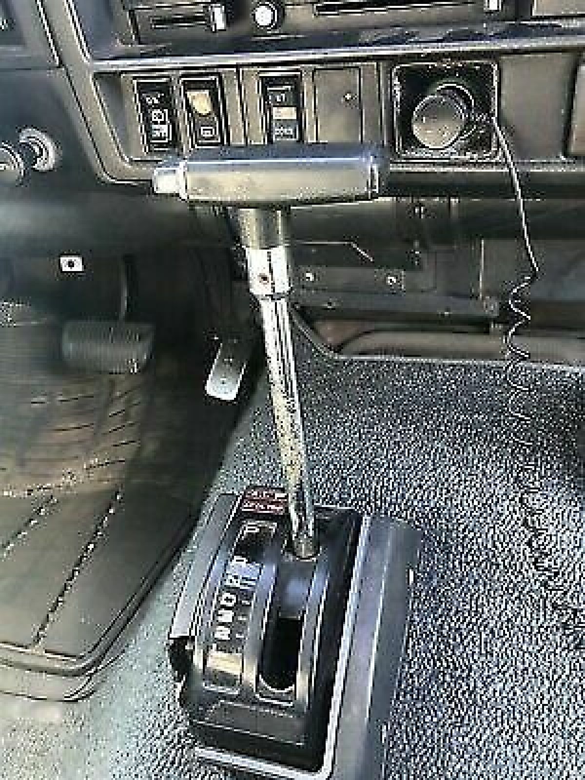 1988 Toyota Land Cruiser FJ62 GX - photo 13