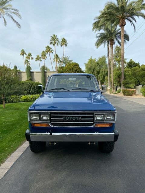 1988 TOYOTA LAND CRUISER with 62k original miles ! No expense spared 1988 Toyota Land Cruiser