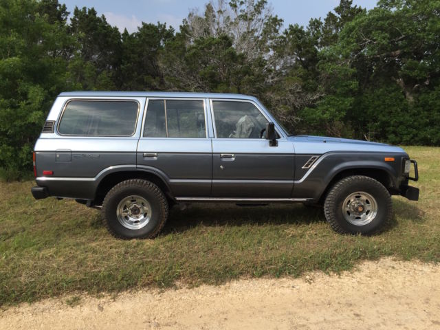 1988 Toyota Land Cruiser,Very Nice Condition, Southern Truck, Blue/Gray Two Tone 1988 Toyota Land Cruiser Base Sport Utility 4-Door