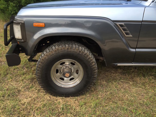 1988 Toyota Land Cruiser Base Sport Utility 4-Door - photo 7