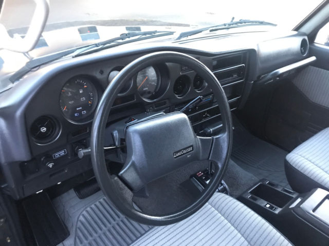 1988 Toyota Land Cruiser FJ62 GX - photo 11