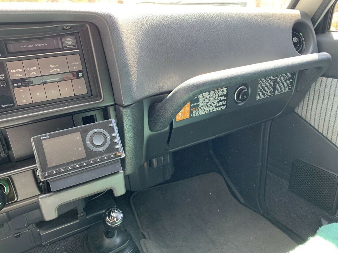 1988 Toyota Land Cruiser FJ62 GX - photo 6