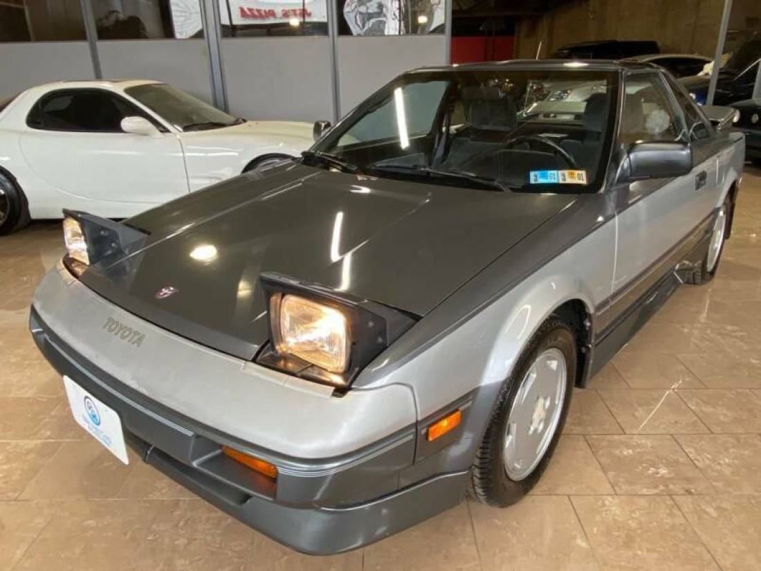 1988 Toyota MR2 T-Bar 2dr Coupe Manual 5-Speed RWD I4 1.6L Gasoline 1988 Toyota MR2 Base 2dr Coupe
