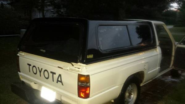 19880000 Toyota Pickup 22R Standard Bed - photo 3