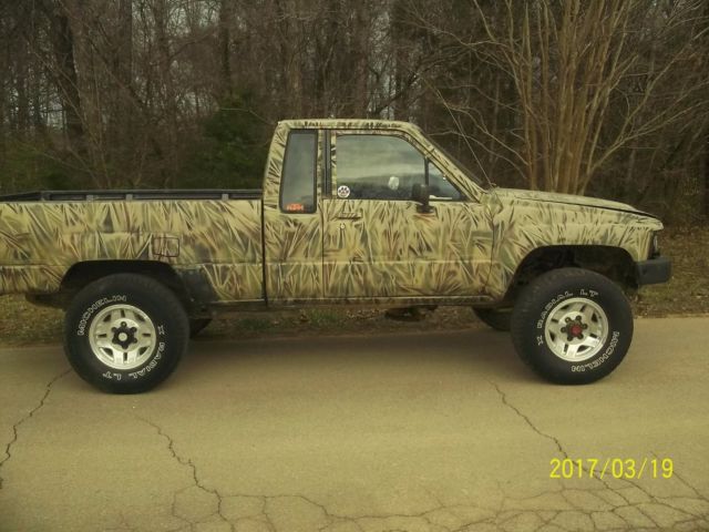 1988 Toyota Hiluxe Extended Cab 4X4 SR5