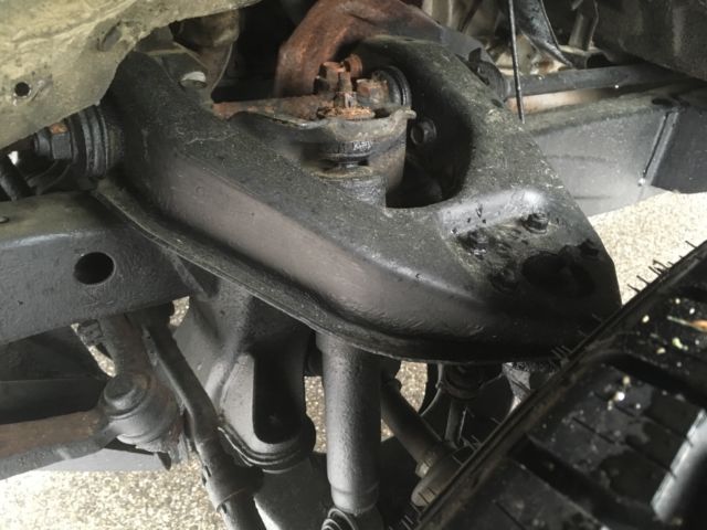 1988 Toyota Hiluxe Extended Cab 4X4 SR5 - photo 13