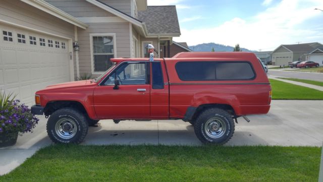 1988 Toyota pickup - photo 12
