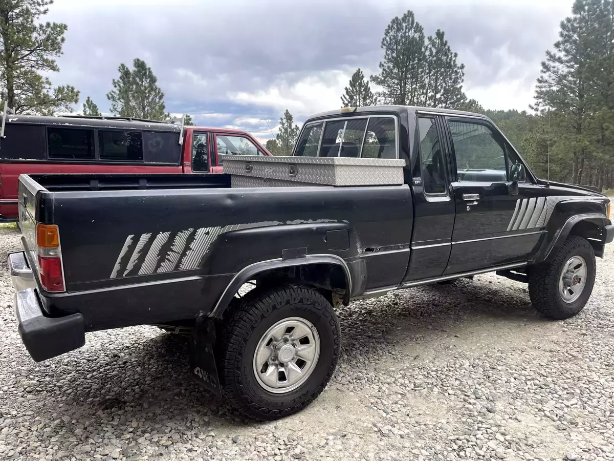 1988 Toyota pickup 4x4 CLEAN!!!!!!! Drive it Home!!! 1988 Toyota 1/2 Ton Pickup