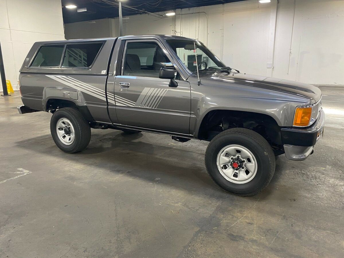 1988 Toyota Pickup - photo 5