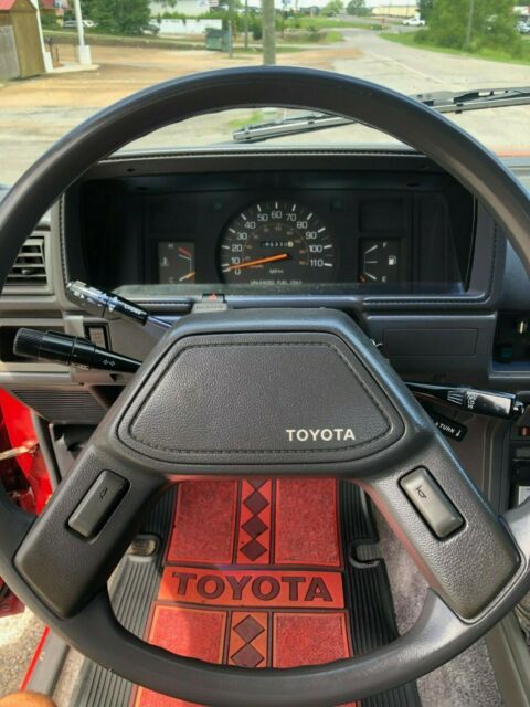 1988 Toyota Pickup - photo 12