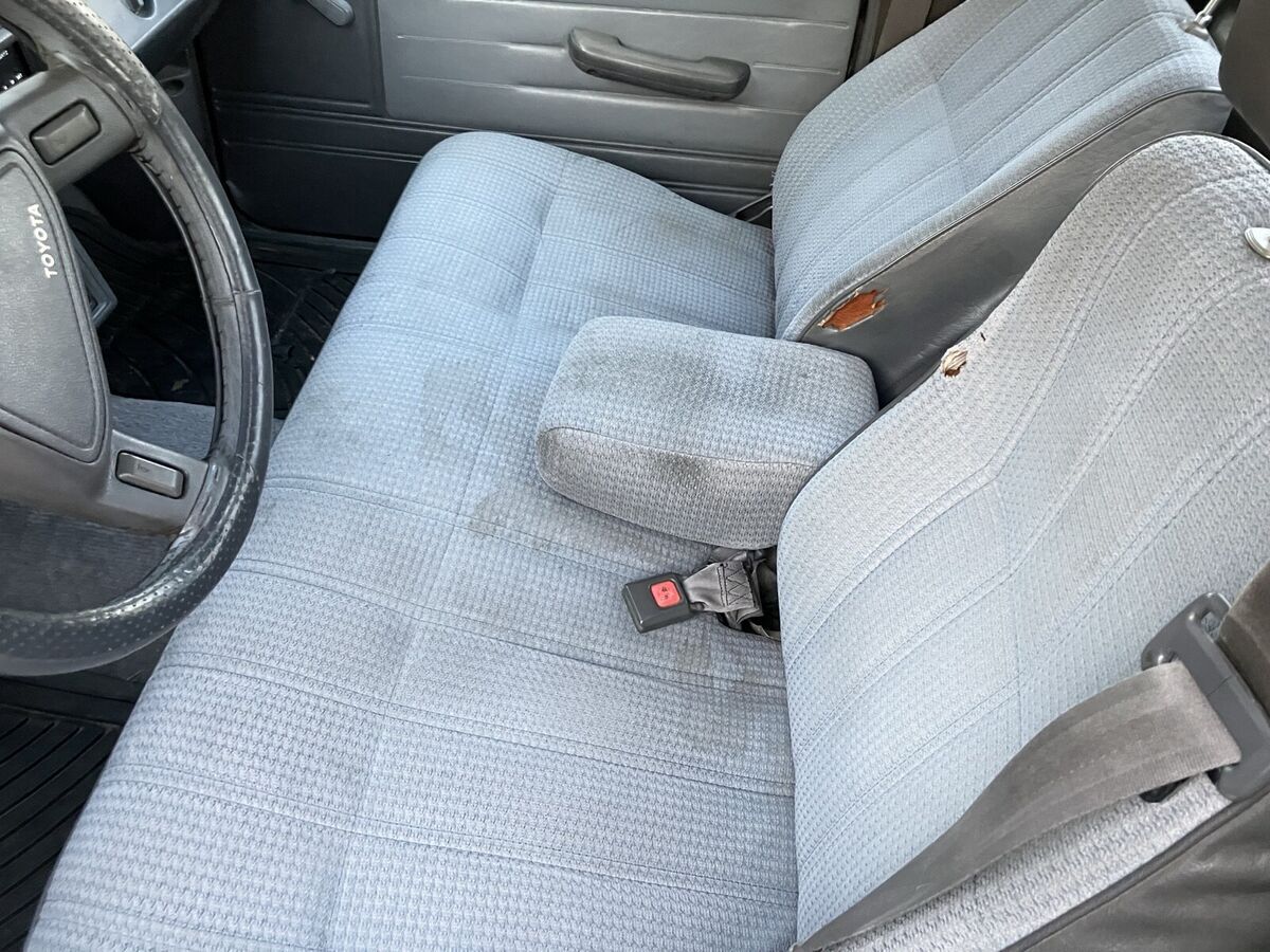 1988 Toyota Pickup XTRACAB RN70 DLX - photo 10