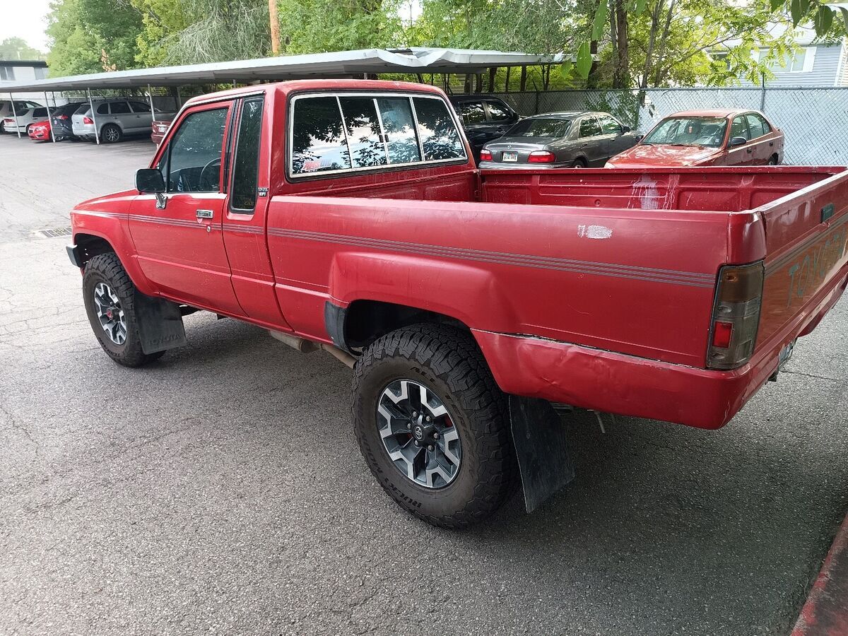 1988 Toyota Pickup SHORT BED XTRA CAB VN67 DLX - photo 2