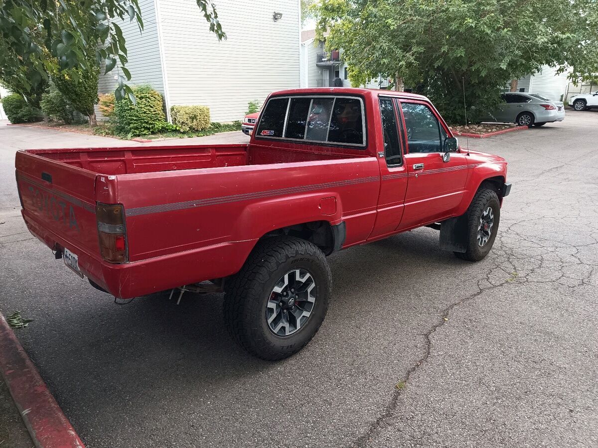 1988 Toyota Pickup SHORT BED XTRA CAB VN67 DLX - photo 4