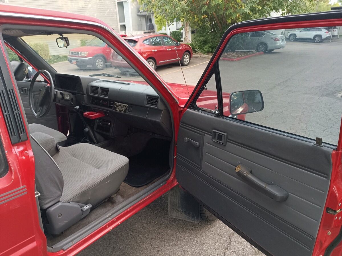 1988 Toyota Pickup SHORT BED XTRA CAB VN67 DLX - photo 7