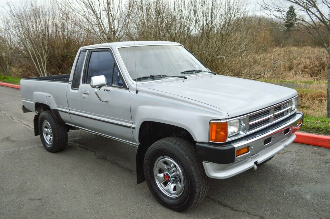 1988 Toyota Pickup ~ 4X4 ~ 122K MILES - photo 10