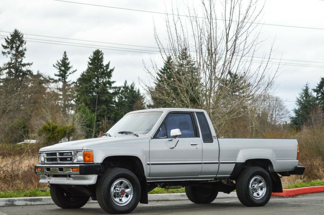 1988 Toyota Pickup ~ 4X4 ~ 122K MILES - photo 12