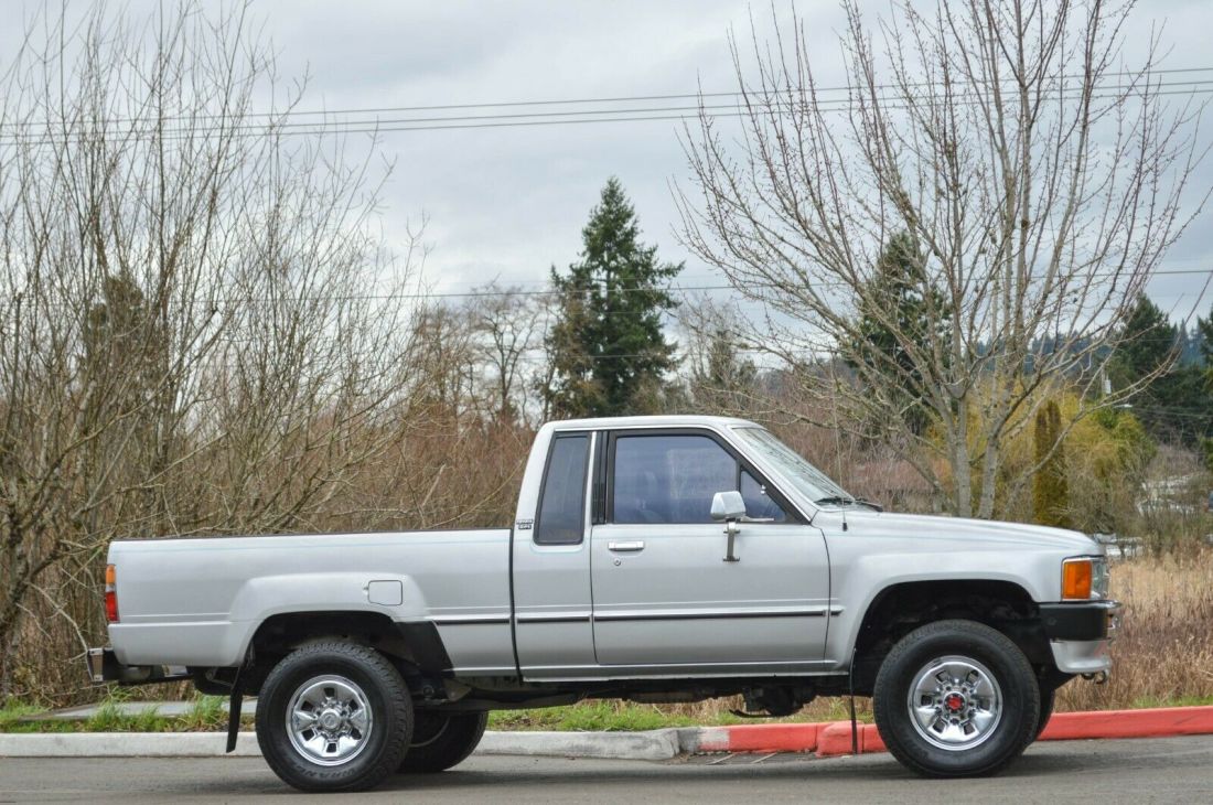 1988 Toyota Pickup ~ 4X4 ~ 122K MILES - photo 5