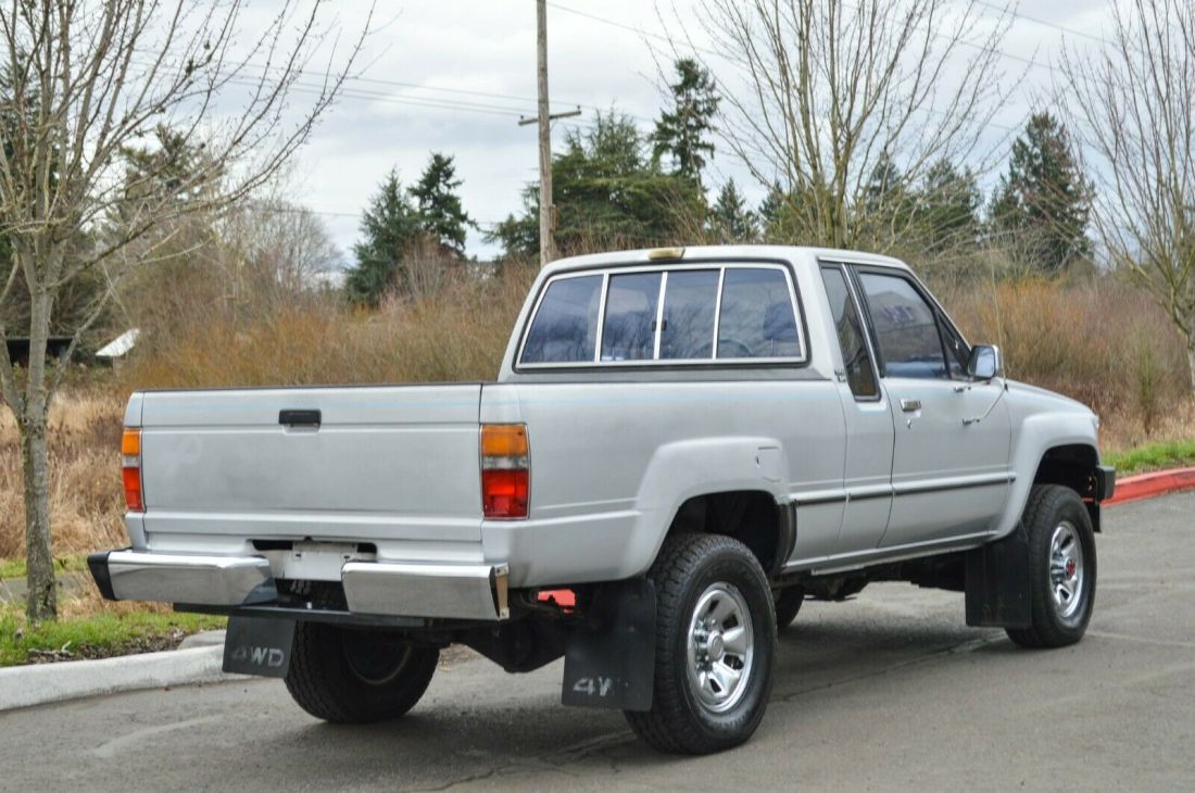 1988 Toyota Pickup ~ 4X4 ~ 122K MILES - photo 8