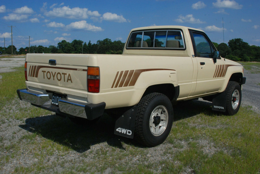 1988 Toyota Pickup RN63 SR5 - photo 2