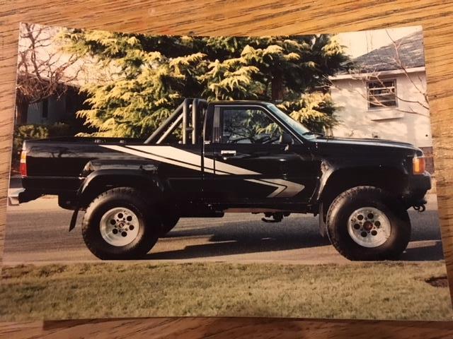 1988 Toyota Pickup Standard 4X4 22RE 1988 Toyota Pickup Standard