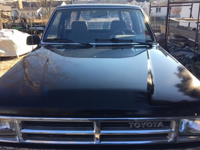 1988 Toyota Pickup Standard - photo 11