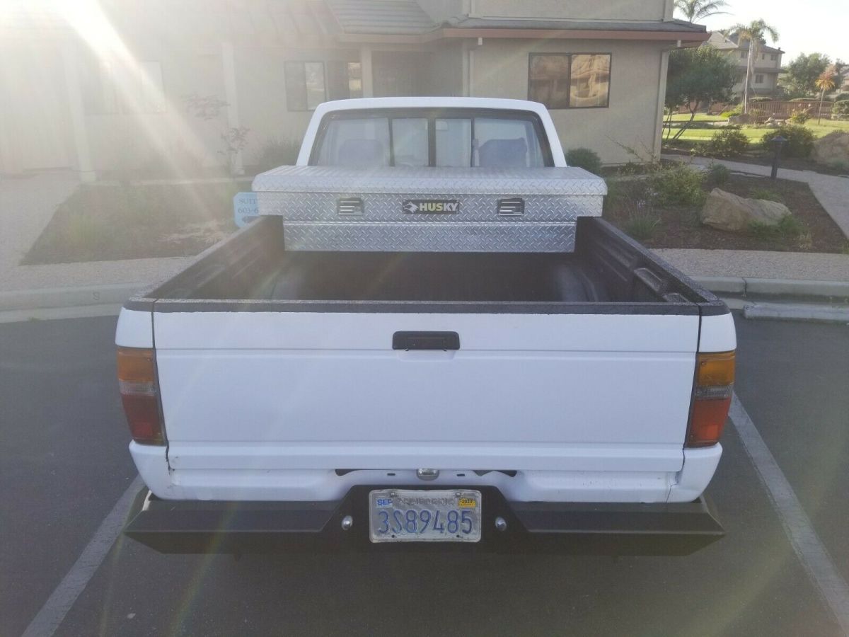 1988 Toyota Tacoma RN63 STD - photo 4
