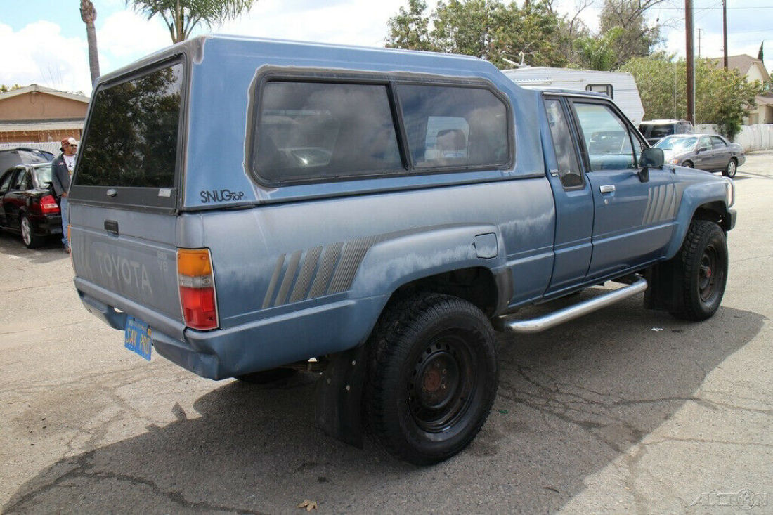 1988 Toyota Pickup SR5 - photo 5