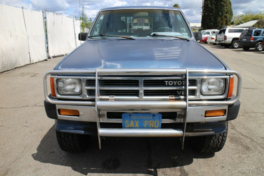 1988 Toyota Pickup SR5 - photo 8