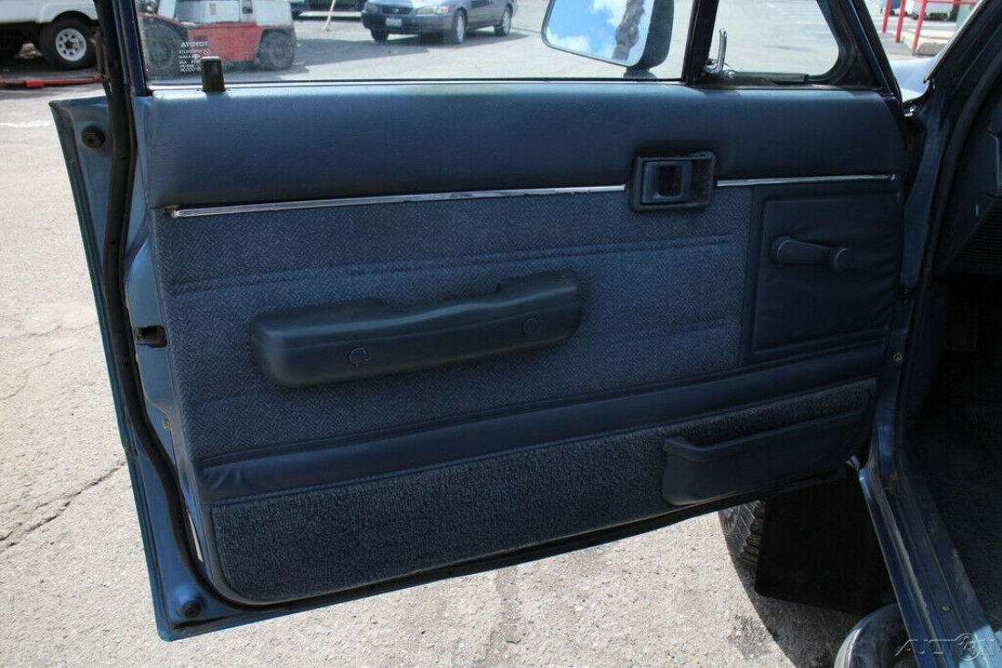 1988 Toyota Pickup SR5 - photo 9