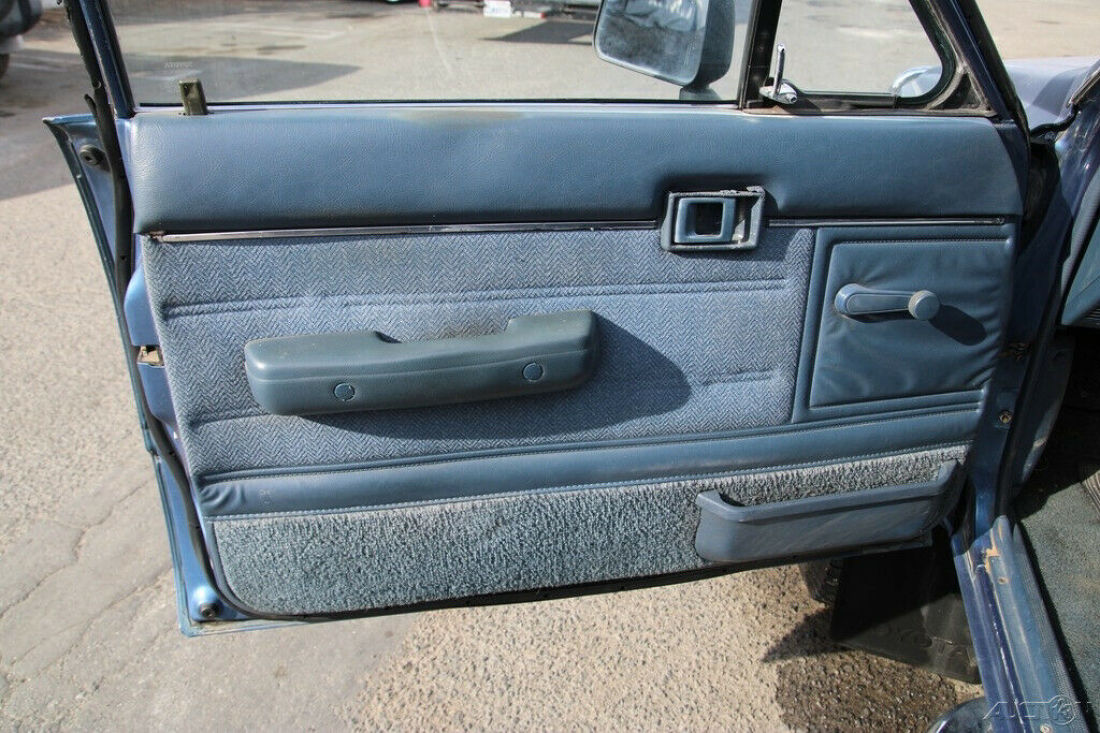 1988 Toyota Pickup SR5 - photo 12