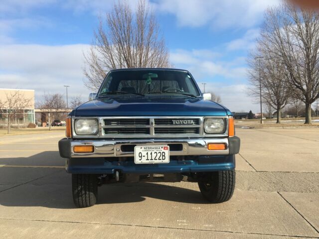1988 Toyota Pickup Pickup - photo 2