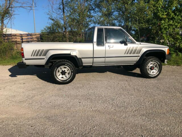 1988 Toyota Pickup SR5 - photo 4