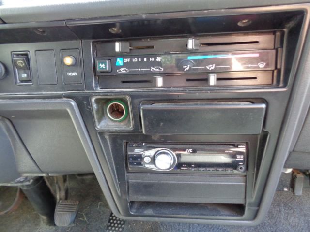 1988 Toyota 4x4 Cargo Van - photo 12