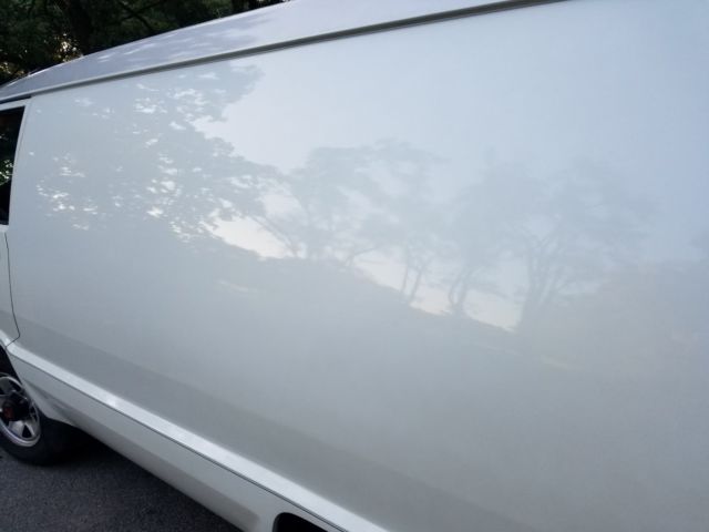 1988 Toyota 4x4 Cargo Van - photo 4