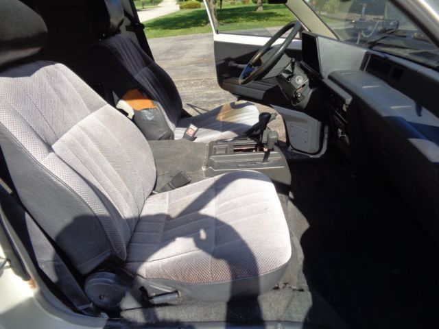 1988 Toyota 4x4 Cargo Van - photo 7