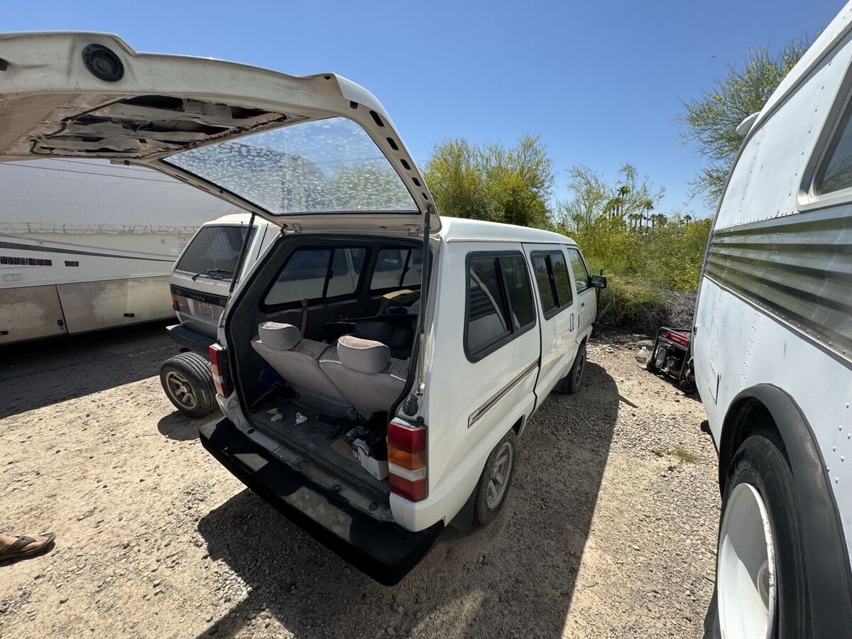 1988 Toyota Van Wagon CARGO - photo 4