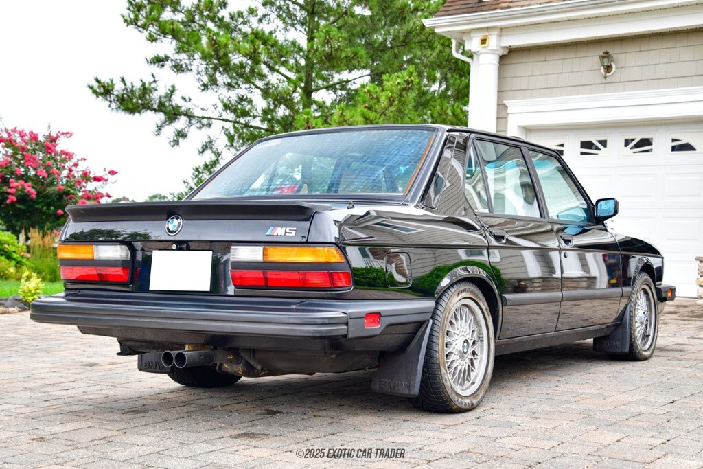 1988 BMW M5 - photo 6