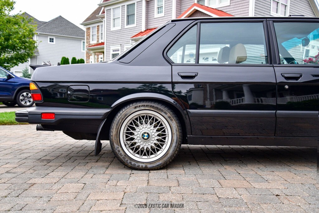 1988 BMW M5 - photo 8