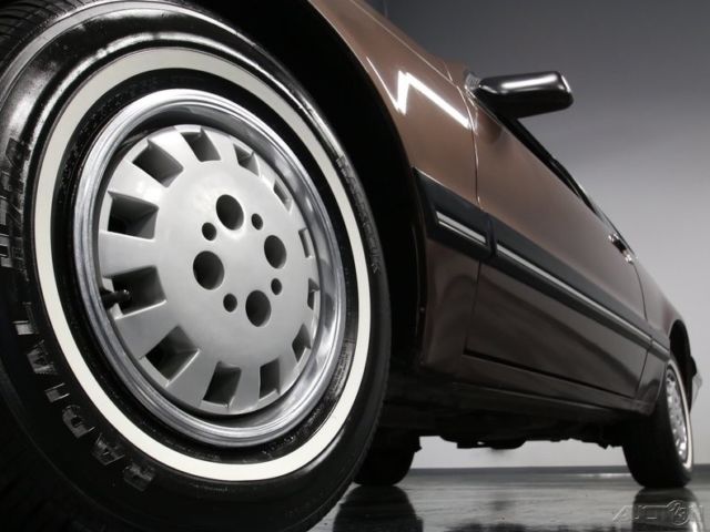 1988 Ford Thunderbird - photo 10