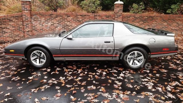 1988 Pontiac Firebird Base Coupe 2-Door - photo 3