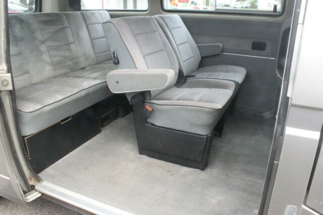 1988 Volkswagen Bus/Vanagon - photo 12