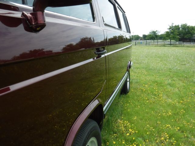 1988 Volkswagen Bus/Vanagon Wolfsburg Edition Weekender - photo 9