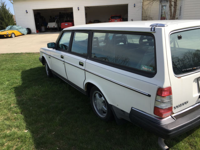 1988 Volvo 240 DL - photo 4