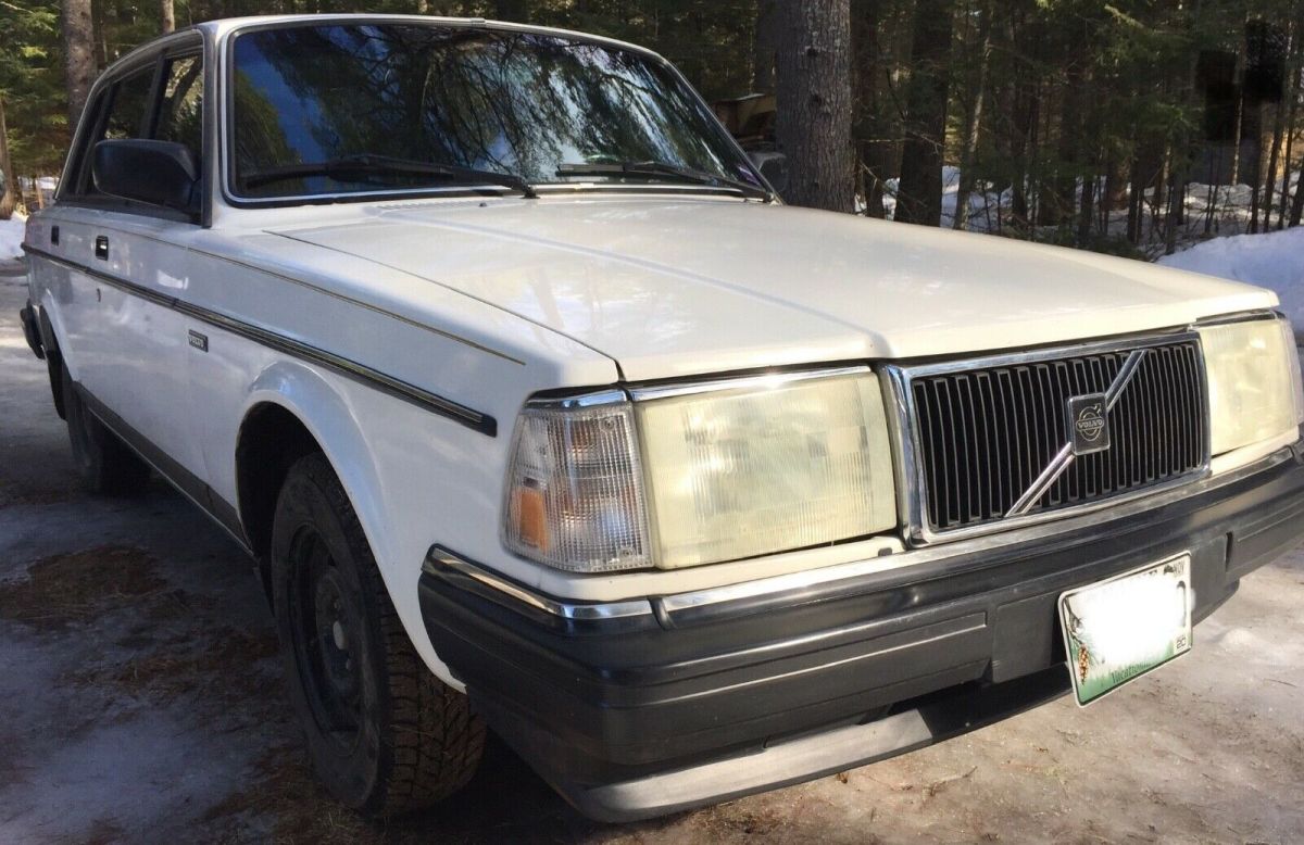 1988 Volvo 240 - photo 8