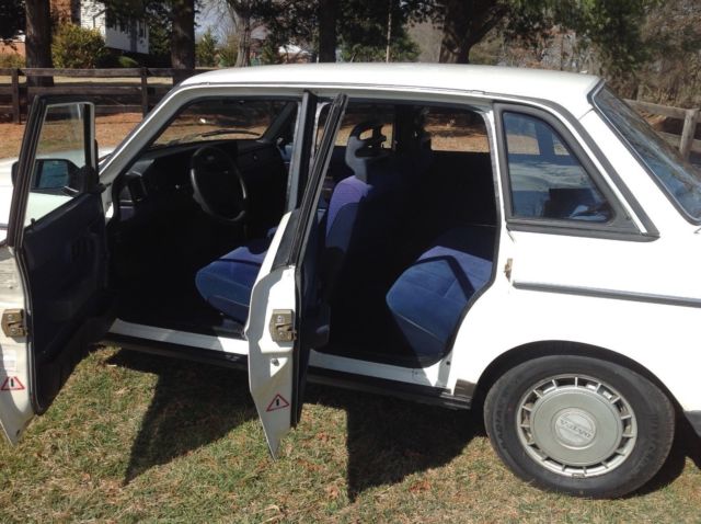 1988 Volvo 240 DL - photo 6